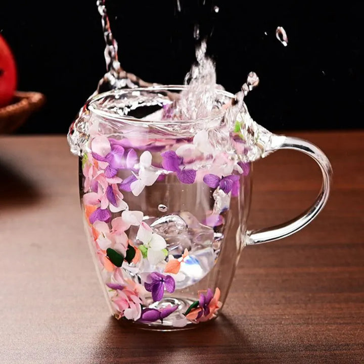 Blumenblütenbecher