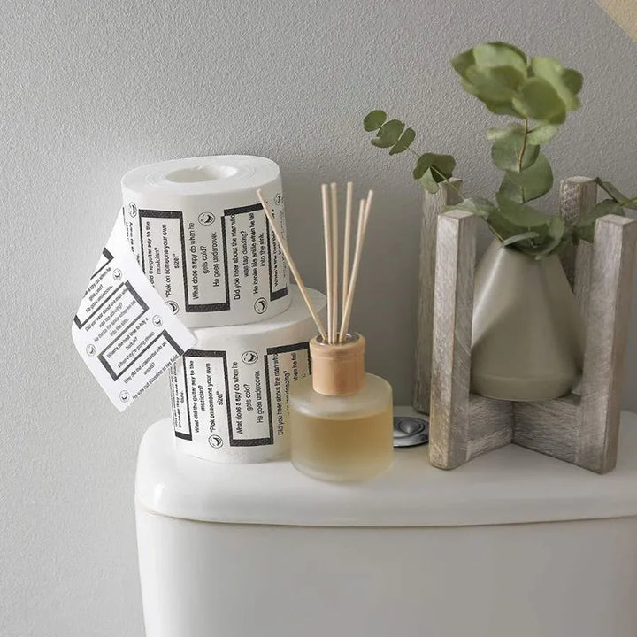 Toilettenpapier mit lustigen Texten