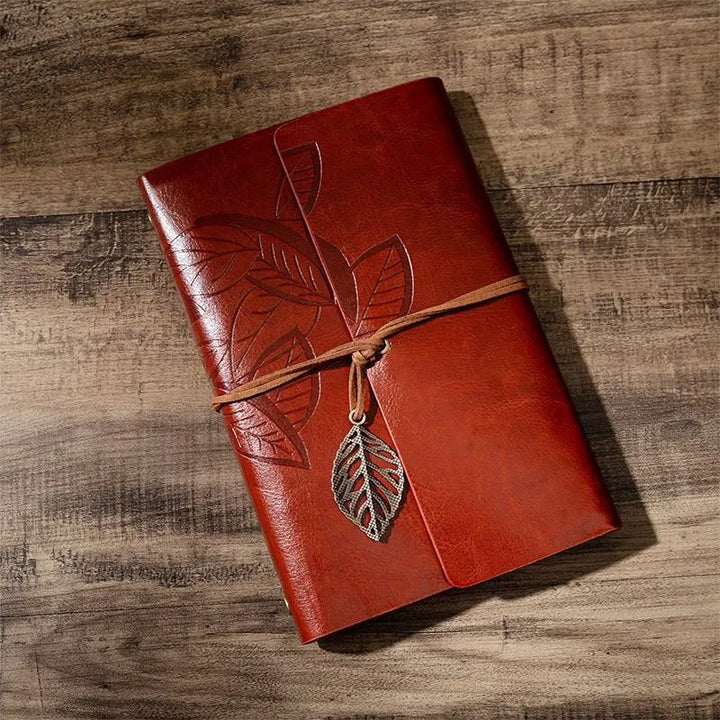 Vintage Kalligraphie-Set mit Notizbuch und grünem Stift