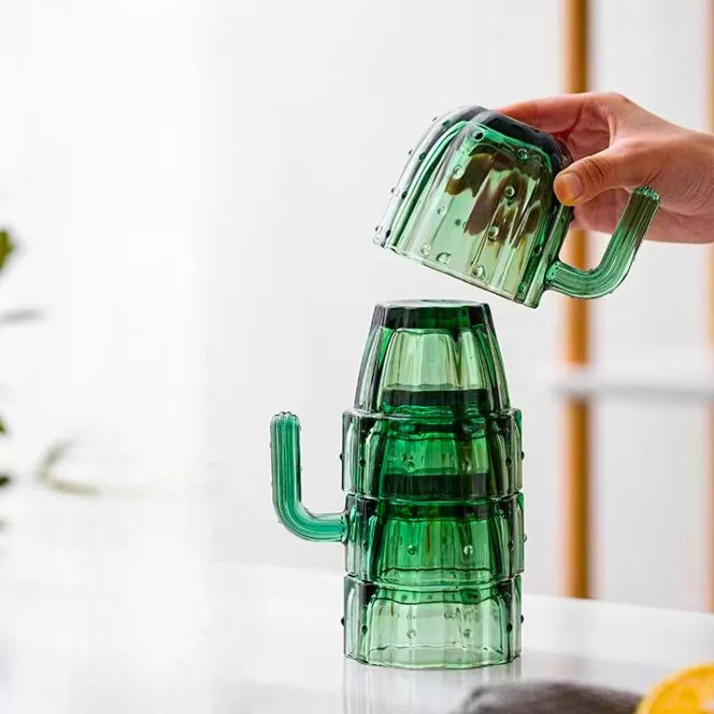 Cactus Cups Set mit 4 stapelbaren Tassen und Gläsern