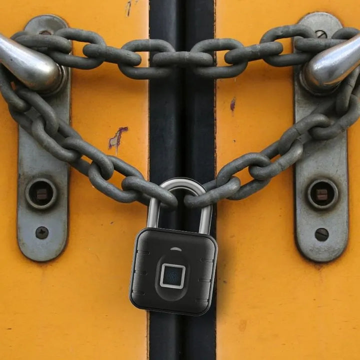Intelligentes Vorhängeschloss mit Fingerabdruck