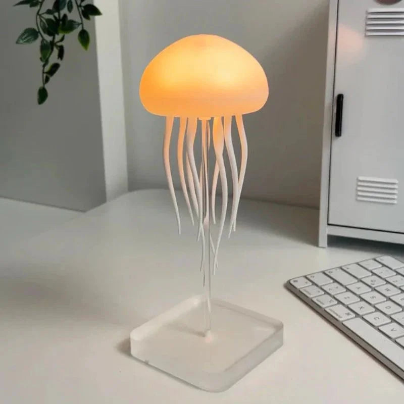 Smarte Quallenlampe mit LED-Beleuchtung und Sprachsteuerung