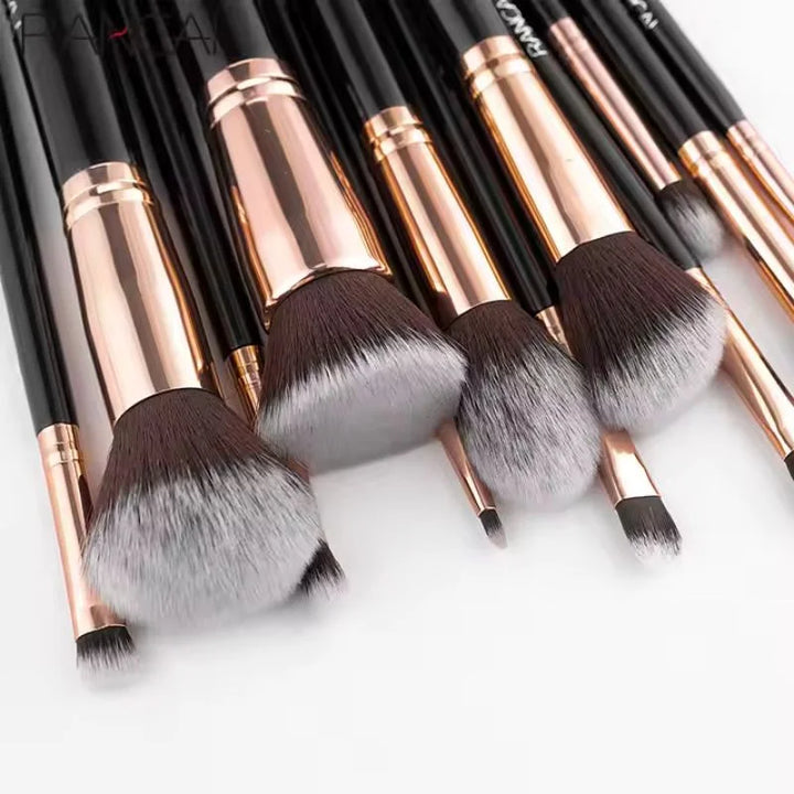 Set mit 12 Pretty You Make-up-Pinseln