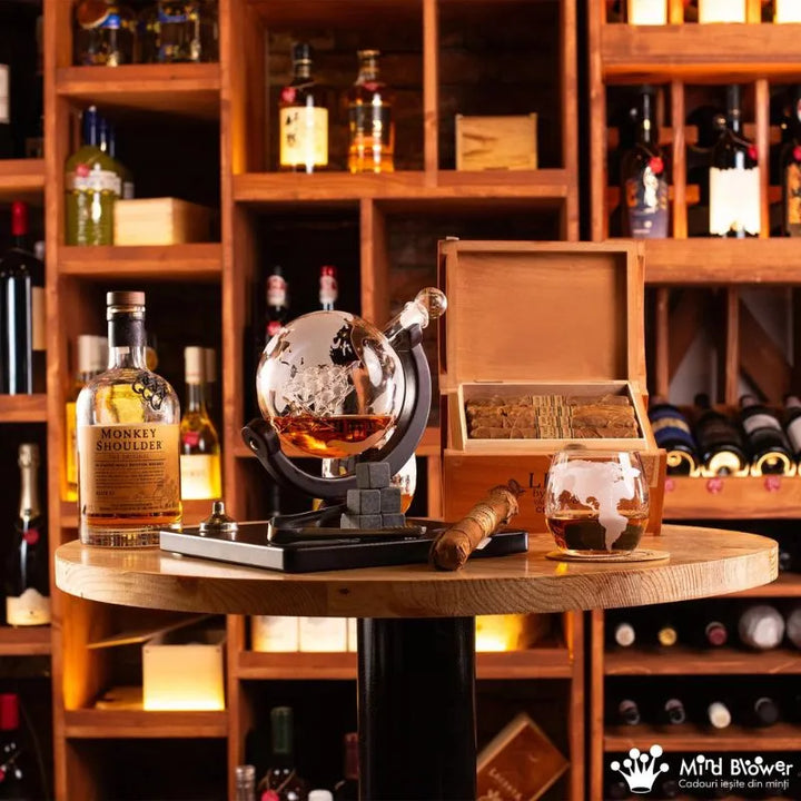 Globus Dekanter mit 4 Deluxe-Gläsern Geschenkset