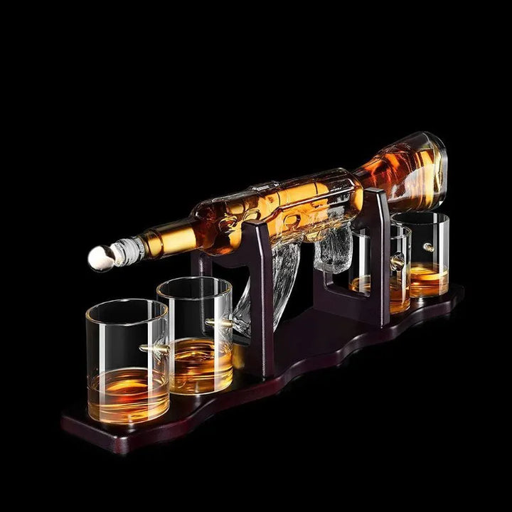 Geschenkset: AK47-Karaffe, Gewehr und 4 Gläser mit Kugeln