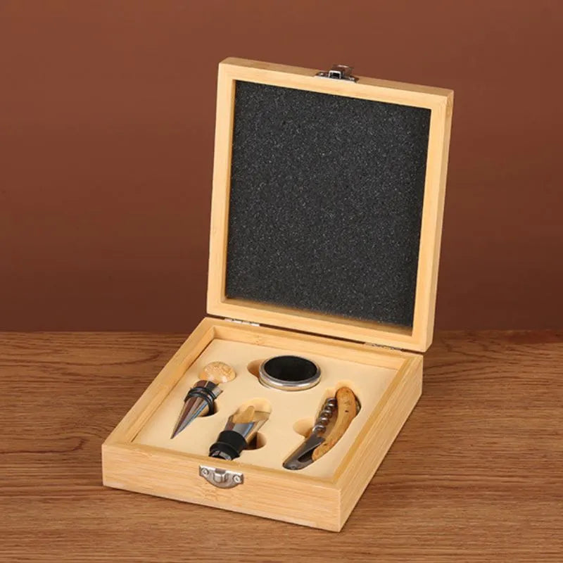 Geschenkbox mit 4 Weinaccessoires