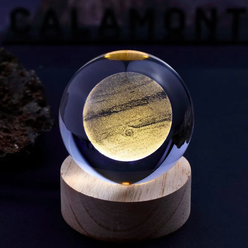 szklana-kula-z-planeta-jowisz