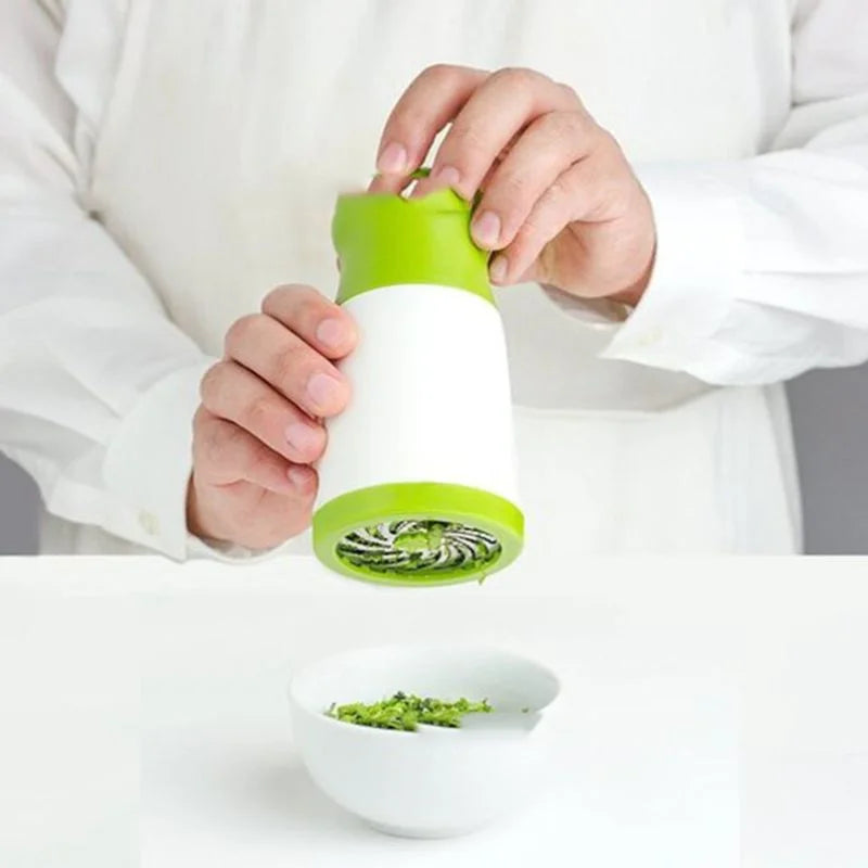 Handmühle für aromatische Kräuter