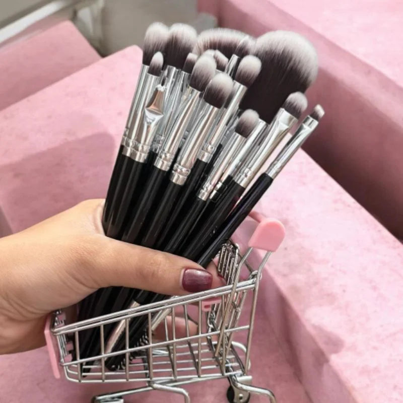 Feel Gorgeous – Make-up-Pinselset mit 25 Pinseln