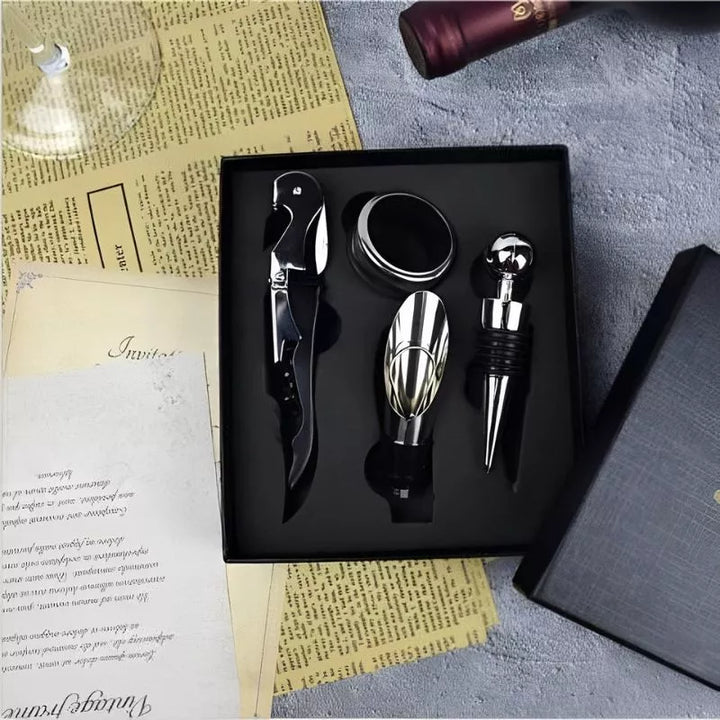 4-in-1-Weinset im Geschenkkarton