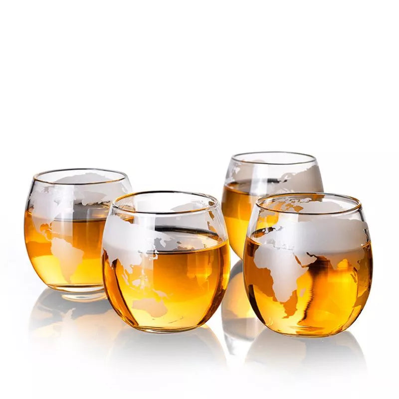 Geschenkset mit 4 LUX Epique Globus-Gläsern