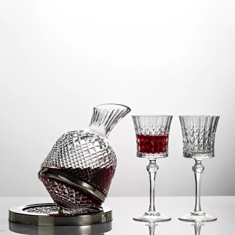 Drehbares Alkoholkaraffe-Set mit 2 silbernen Gläsern