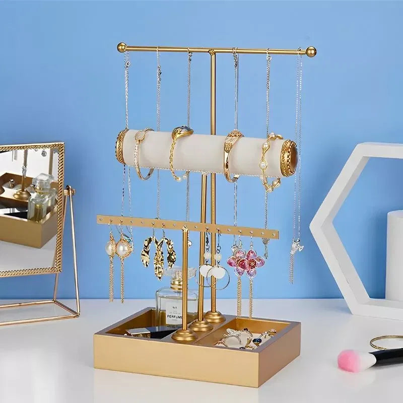 Schmuckturm – ein kreativer Organizer und Präsentationsständer